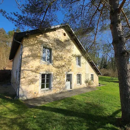 Lovely In Orval With Garden, Cleaning Included Holiday home Florenville